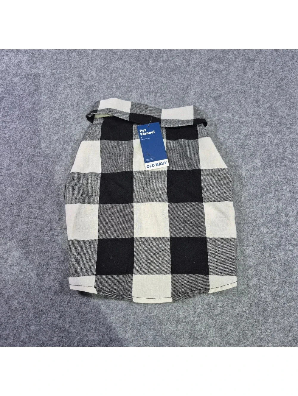New Old Navy Pet Flannel Black & White Checked Christmas Sz Med Cute Puppy